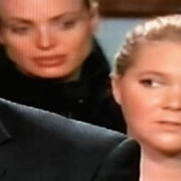 Amy Schumer's 'Judge Judy' Episode Airs and Fans Freak Out When They Spot Her in Courtroom