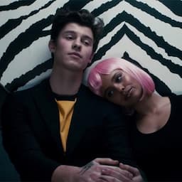 NEWS: Shawn Mendes Recreates ‘Lost in Translation’ With ’13 Reasons Why’ Star in New Music Video