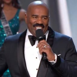 Steve Harvey Returns to Host Miss Universe, Jokes With Miss Colombia About Last Year's Flub