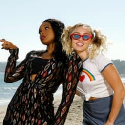 NEWS: 'The Voice' Season 13 Coaches Pose For Adorably Cheesy Beach Pics