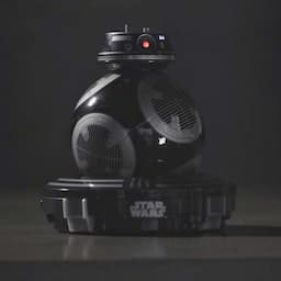 RELATED: 'Star Wars' Fave BB-8 Has an Evil Twin in 'The Last Jedi' -- Meet BB-9E!