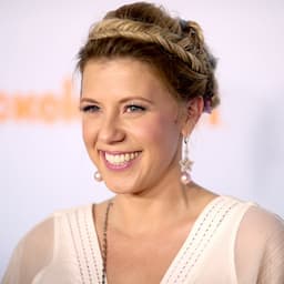 Jodie Sweetin Spotted 'Cozying Up' to New Boyfriend at Birthday Dinner (Exclusive)