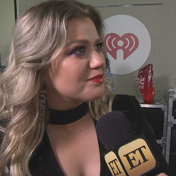 Kelly Clarkson Tearfully Praises Carrie Underwood for Opening Up About Pregnancy Journey (Exclusive)