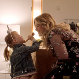 Kelly Clarkson's Daughter River Rose Stars in Her Mom's Music Video for 'Broken & Beautiful'