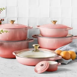 The Best Sur La Table Deals on Mother's Day Gifts for Moms Who Love to Cook — Up to 60% Off