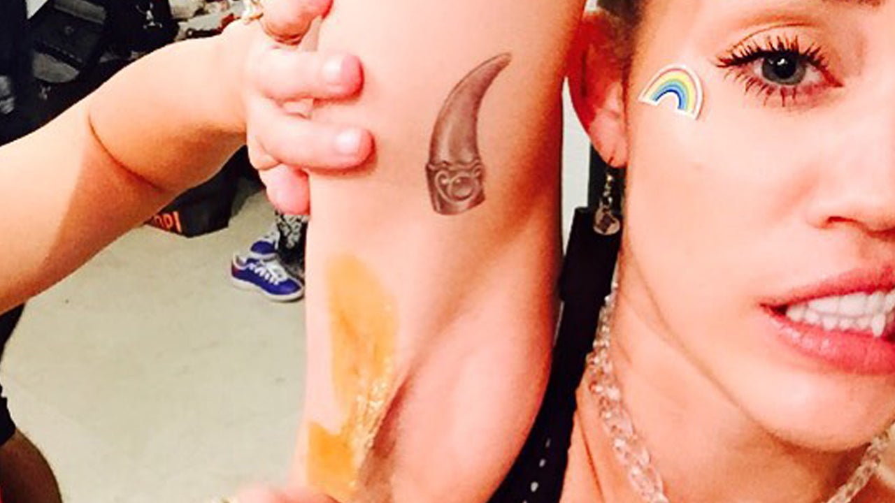 Miley Cyrus Removes Armpit Hair And Shares Disgusting TMI Pics