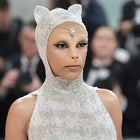Met Gala 2023: Doja Cat Shows Up as Karl Lagerfeld’s Kitten  