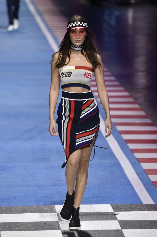 Gigi Hadid Shows Off Crazy Toned Abs During Tommy Hilfiger
