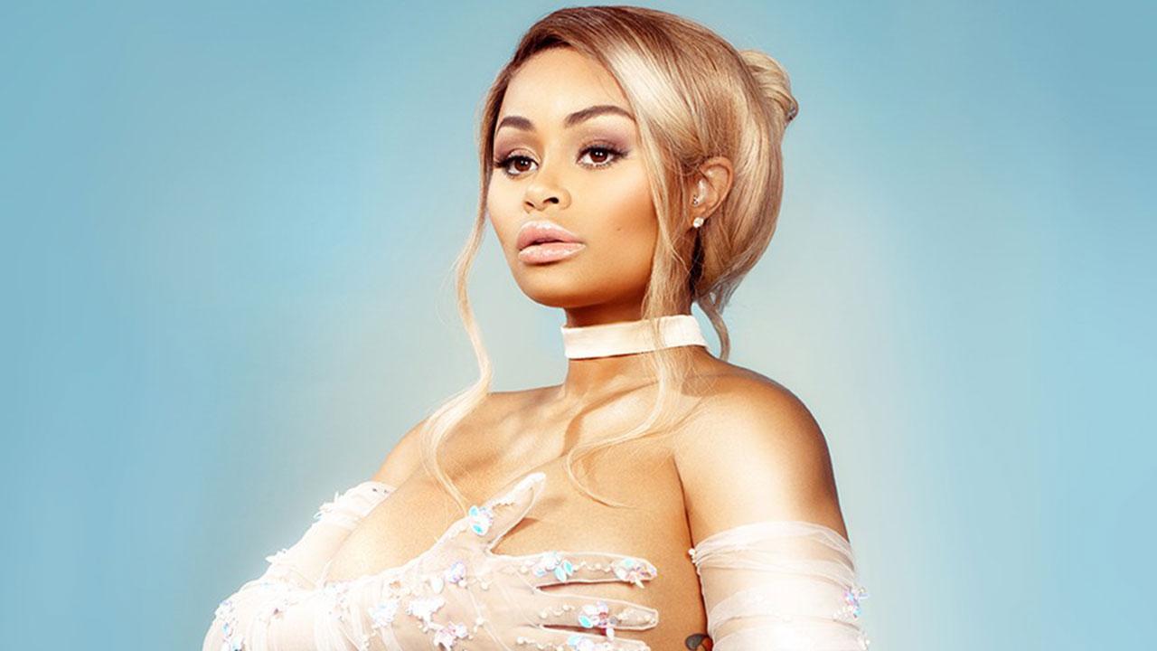 Pregnant Blac Chyna Poses Nude on the Cover of 'Paper' Magazine -- Just Like Kim Kardashian