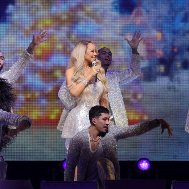 Mariah Carey, Jennifer Hudson and Ariana Grande perform 'Oh Santa!' live in New York City