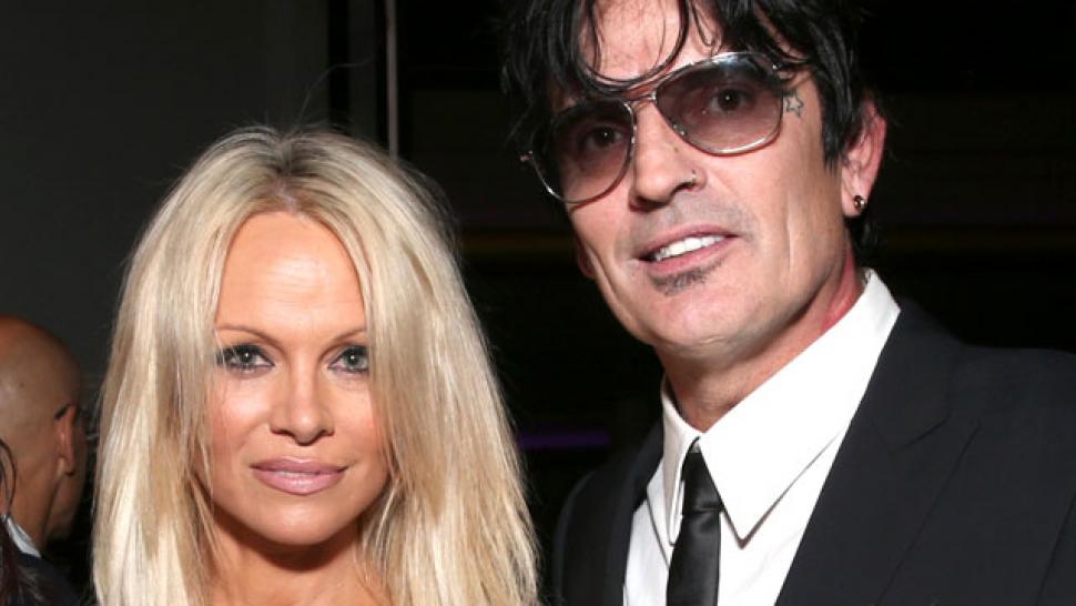 Pamela Anderson vrijgezel met ex-partners 