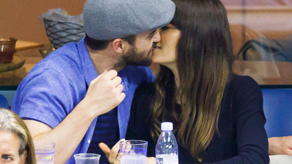  Justin Timberlake and Jessica Biel love for each other goes on strong as they are seen flirting with each other while cheering on the players Federer vs. Lopez at Arthur Ashe Stadium in New York City. 