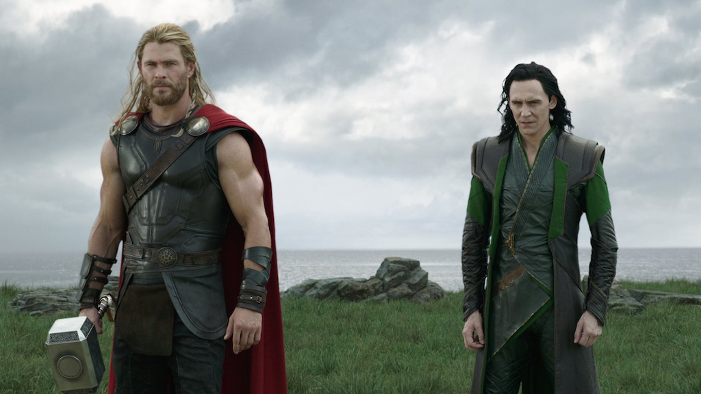 Chris Hemsworth, Tom Hiddleston in 'Thor: Ragnarok'