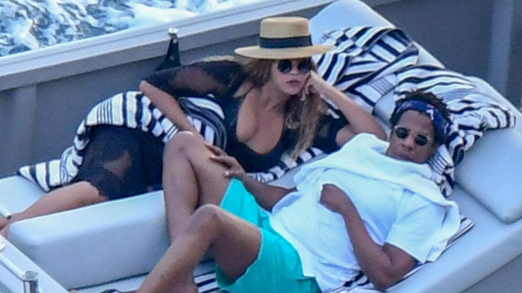 Beyonce and Jay-Z Amalfi Coast