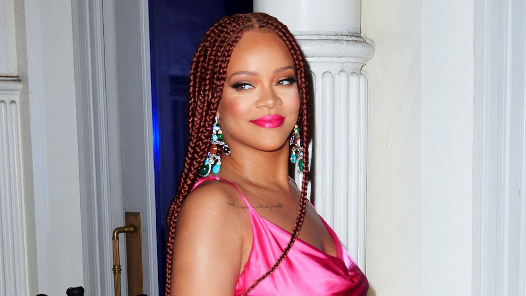 Rihanna arrives to fenty event on june 18