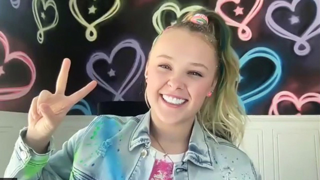 JoJo Siwa Will Be First DWTS Contestant to Have Same-Sex Pro