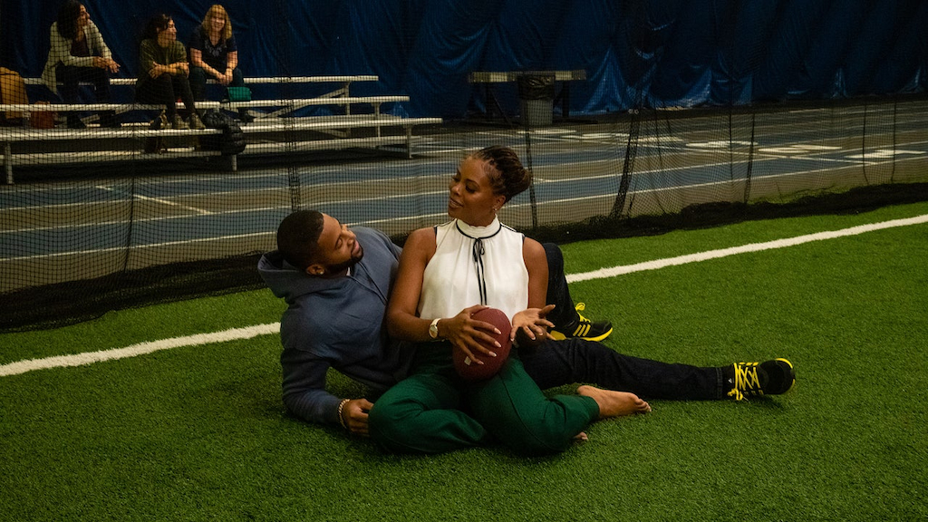 Eva Marcille and Devale Ellis in 'A Christmas Fumble'