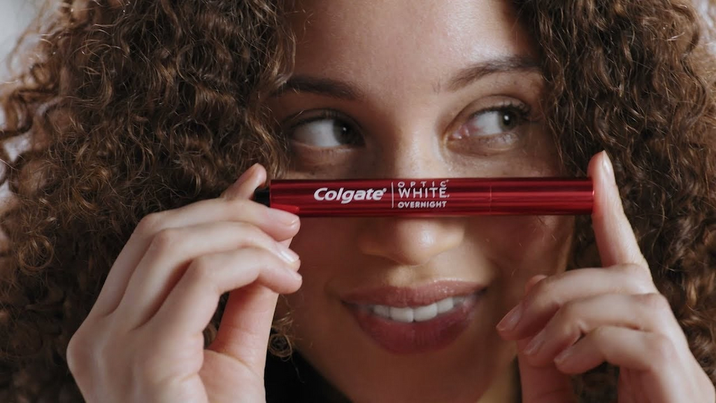 Colgate Teeth Whitening Pen