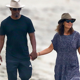 PHOTO: Katie Holmes and Jamie Foxx Spotted Holding Hands During Romantic Stroll on the Beach