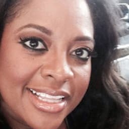 Sherri Shepherd Just Can't Let Go of 'The View', Live Tweets During Show