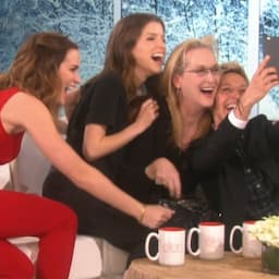 Meryl Streep and Ellen DeGeneres Recreate Oscars Selfie!