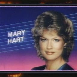 Mary Hart Returns to ET Stage to Kick Off 35th Anniversary Celebration