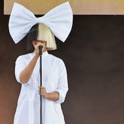 Sia Without a Wig Still Blows Our Minds -- See the Pic!