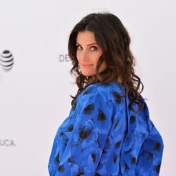 EXCLUSIVE: First Look at Idina Menzel’s New Off-Broadway Play ‘Skintight’