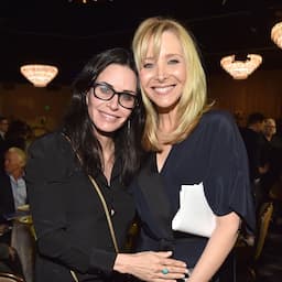 'Friends' Co-Stars Courteney Cox and Lisa Kudrow Have Girls Night in LA -- See the Sweet Reunion