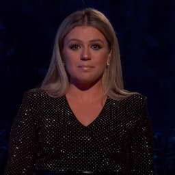 Kelly Clarkson Opens Up the 2018 BBMAs With Tearful Call to Action Following Santa Fe High School Shooting