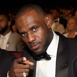 Chrissy Teigen, Kobe Bryant & More Stars React to LeBron James Signing With the Los Angeles Lakers