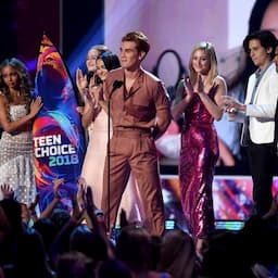 'Riverdale' Stars Are the Definition of Friendship at the 2018 Teen Choice Awards -- Pics!