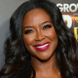Kenya Moore Shows Off Abs 3 Weeks After Giving Birth