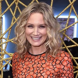 Jennifer Nettles Talks Working With 'Megastar' Taylor Swift on 'Babe' Ahead of ACM Awards (Exclusive)