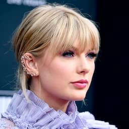 Taylor Swift Mesmerizes in Violet Ruffled Minidress at 2019 Billboard Music Awards