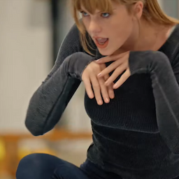 Taylor Swift Shows Off Her Dance Moves in New 'Cats' Teaser