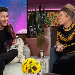 Kelly Clarkson Had No Idea the Jonas Brothers Opened for Her in 2005
