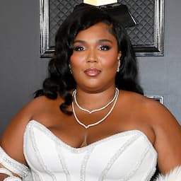 Lizzo Arrives in Old Hollywood-Inspired Look at 2020 GRAMMYs