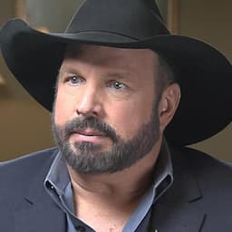 Garth Brooks Withdraws From CMA Entertainer of the Year Voting