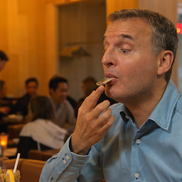 Phil Rosenthal Returns for a Third Course of 'Somebody Feed Phil' (Exclusive Trailer)