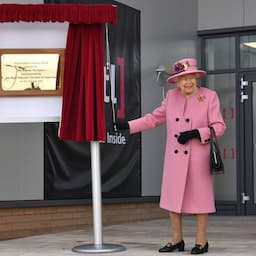 Queen Elizabeth Leaves Her COVID Bubble for First Time in 7 Months
