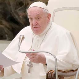 Pope Francis Endorses Same-Sex Civil Unions for 1st Time as Pontiff