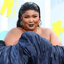 Lizzo Plays 200-Year-Old Flute Owned by a Former President