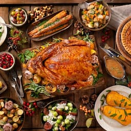 12 Best Thanksgiving Dinner Delivery Services to Order Meals Online