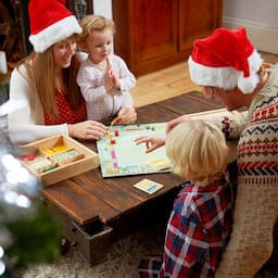 24 Board Games and Puzzles to Keep Things Merry During the Holidays