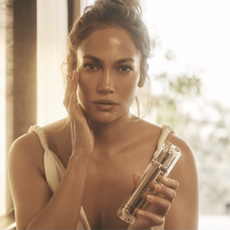 Jennifer Lopez Launches Two New Body Care Essentials from JLo Beauty