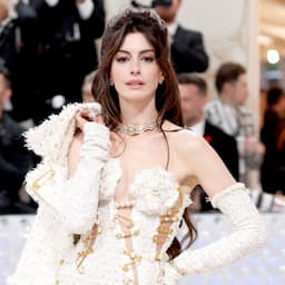 Anne Hathaway Stuns in Versace at First Met Gala in Five Years