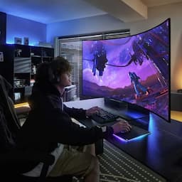 Samsung’s New Odyssey Ark Gaming Monitor Is $1,000 Off Right Now