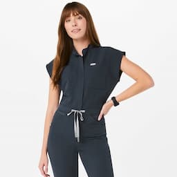 Where to Find Scrubs That Are Actually Cute