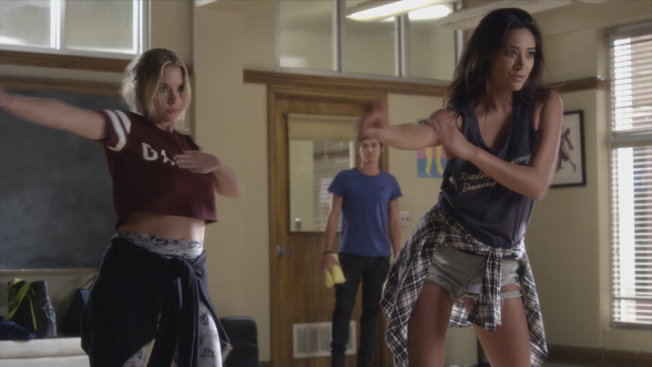EXCLUSIVE! 'Pretty Little Liars' Shay Mitchell Spills on Emily and Hanna's  'Bang Bang' Dance-Off!, image size:1280x720